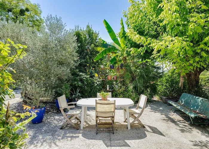 La Maison Des Vignes Вилла Saint-Pierre-de-Bat